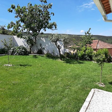 Villa A Casa Francesa à Anceriz Extérieur photo