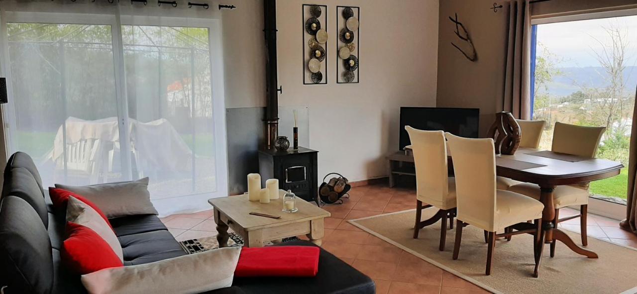 Villa A Casa Francesa à Anceriz Extérieur photo